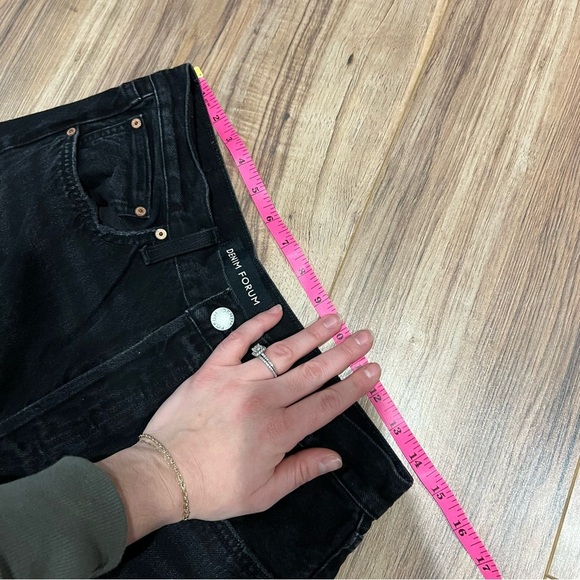 Aritzia Denim Forum The Joni High Rise Loose - Picture 5 of 7